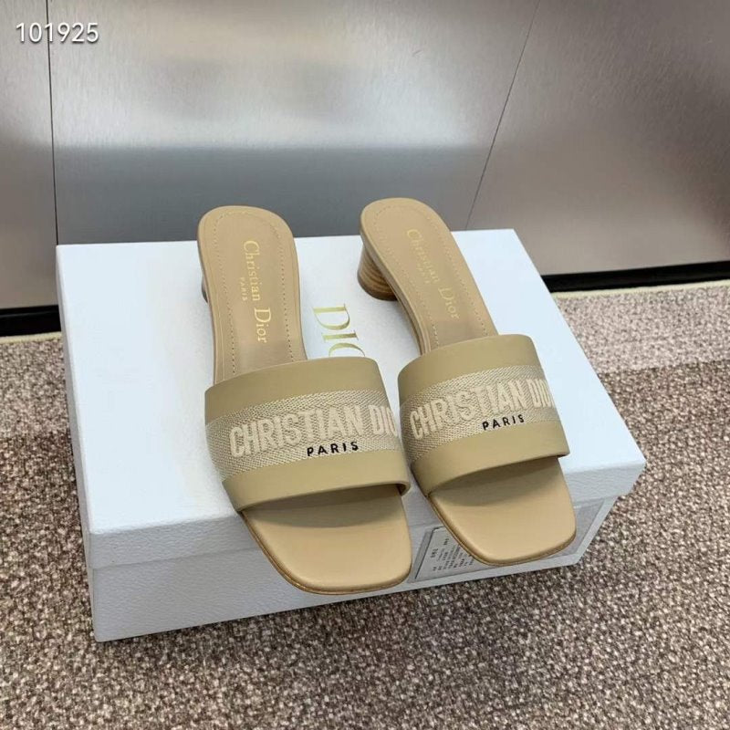 Dior CD Embroidery Sandals SH010139