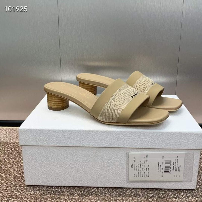 Dior CD Embroidery Sandals SH010139