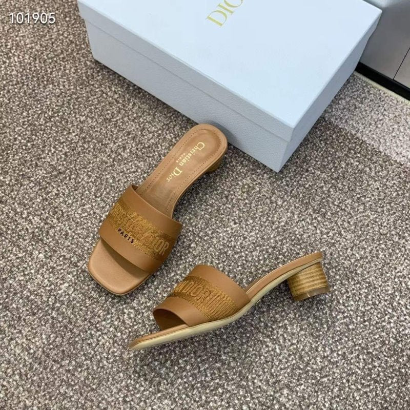 Dior CD Embroidery Sandals SH010147