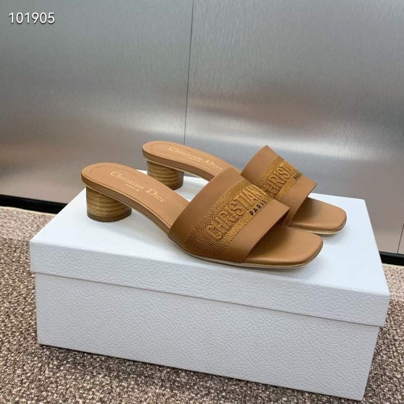 Dior CD Embroidery Sandals SH010147