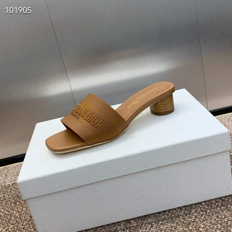 Dior CD Embroidery Sandals SH010147