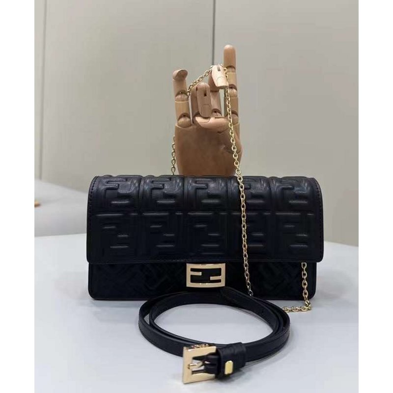 Fendi Baguette Chain Wallet BG02993