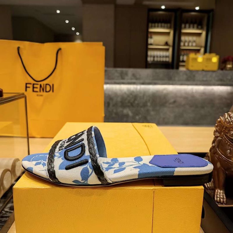 Fendi Classic Printed Slippers SH010153