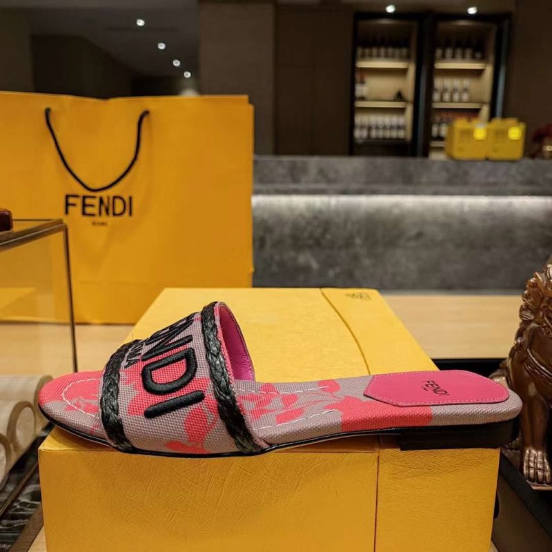 Fendi Classic Printed Slippers SH010154