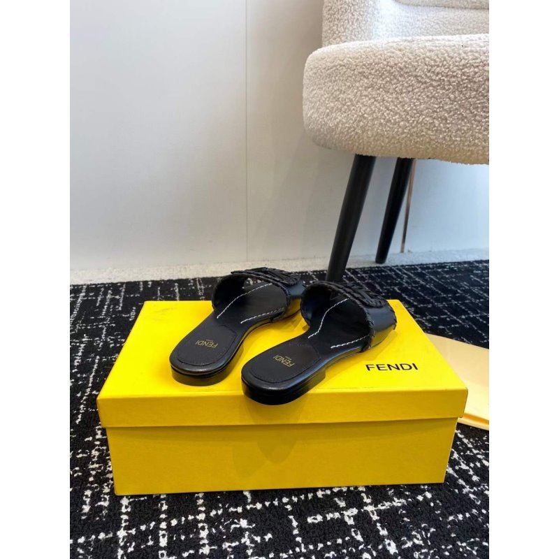 Fendi Flat Slippers  SH011072