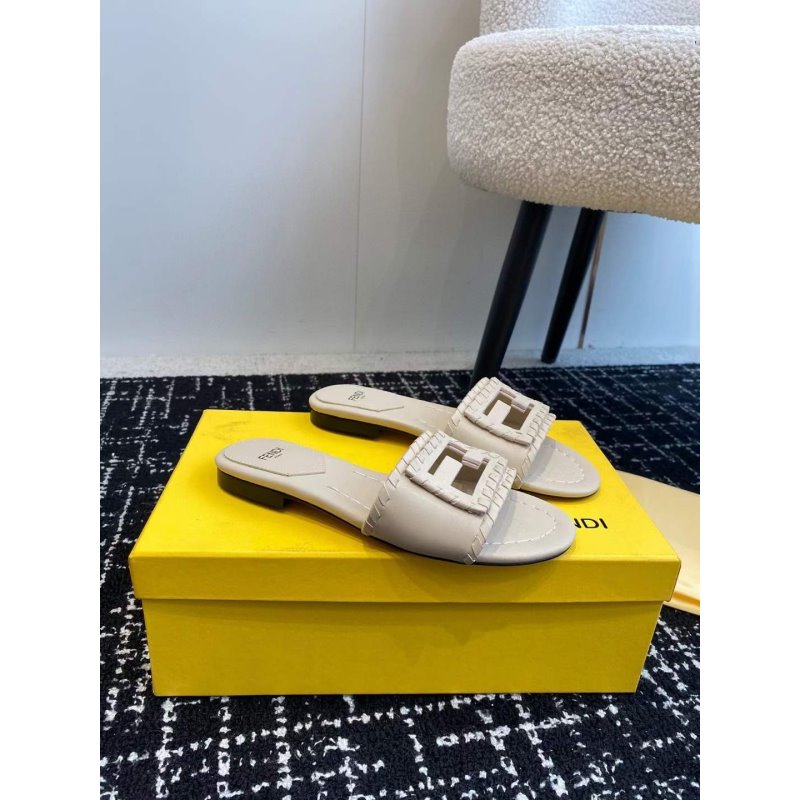 Fendi Flat Slippers  SH011074