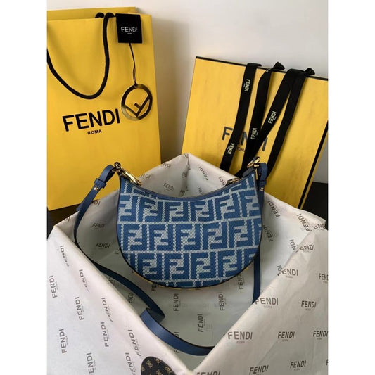 Fendi Moon Bag BG0525186