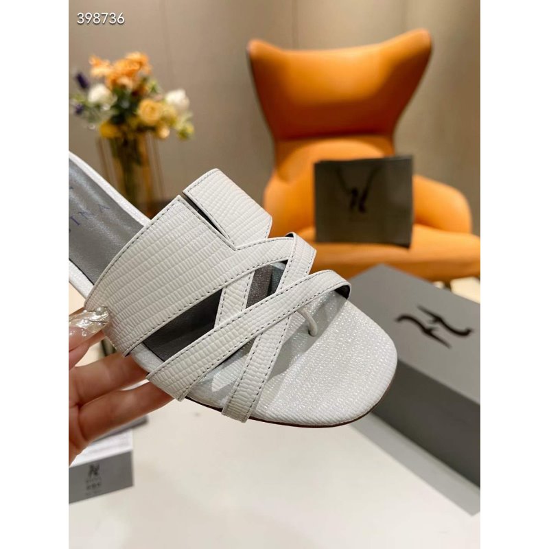 Gina Flat Sandals SH010173