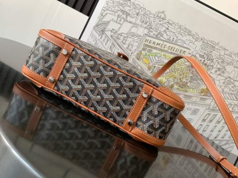 Goyard Medium Ball Bag BG02626