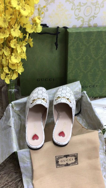 Gucci Sandals SHS03060