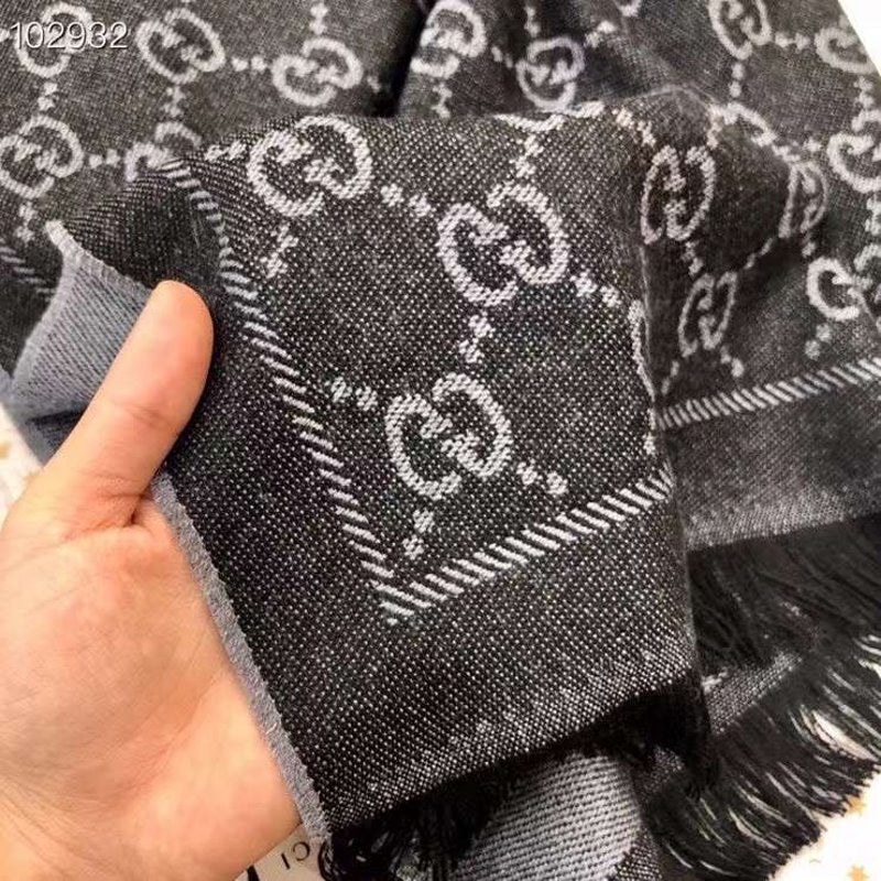 Gucci Cashmere Scarf SS001250