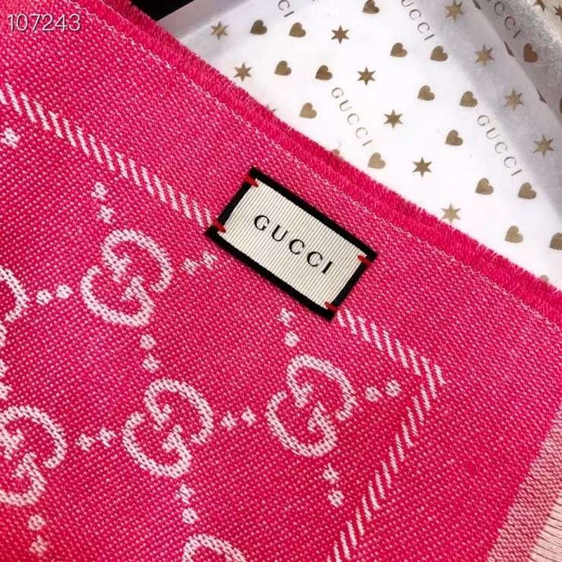 Gucci Cashmere Scarf SS001251