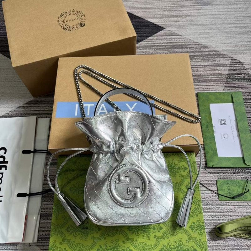 Gucci GG Blondie Bucket Bag WB001302