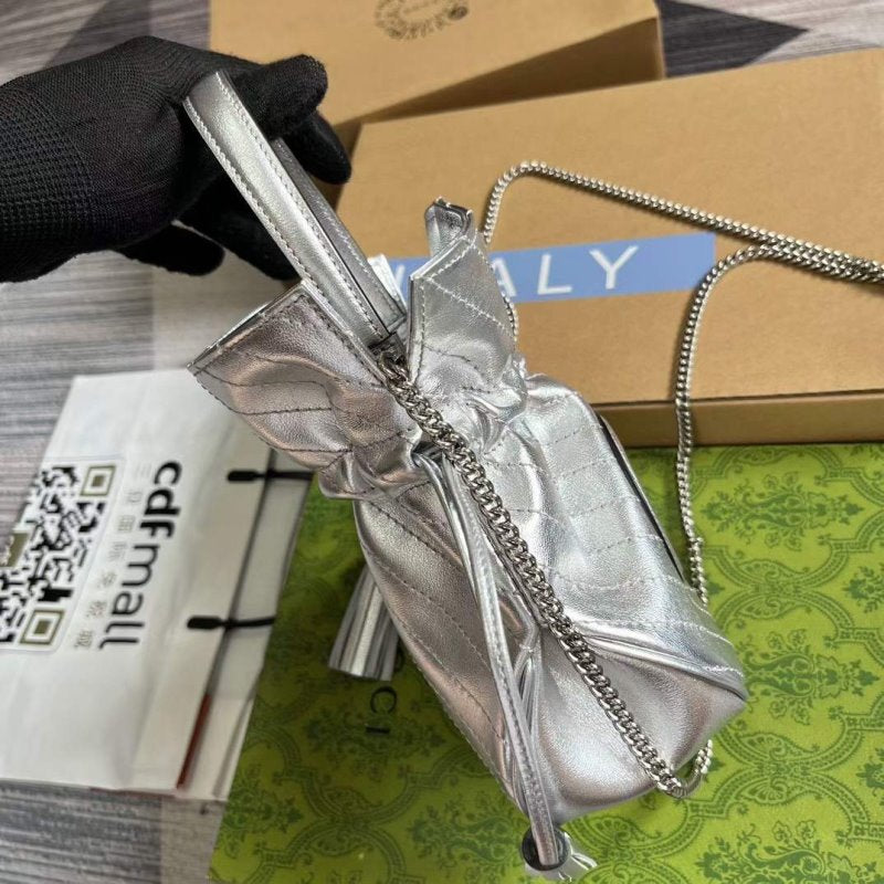 Gucci GG Blondie Bucket Bag WB001302