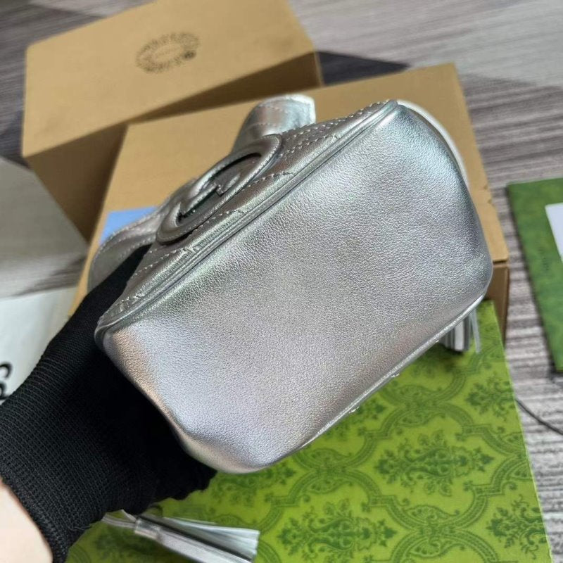 Gucci GG Blondie Bucket Bag WB001302