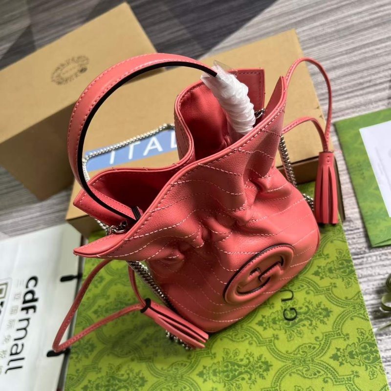 Gucci GG Blondie Bucket Bag WB001303