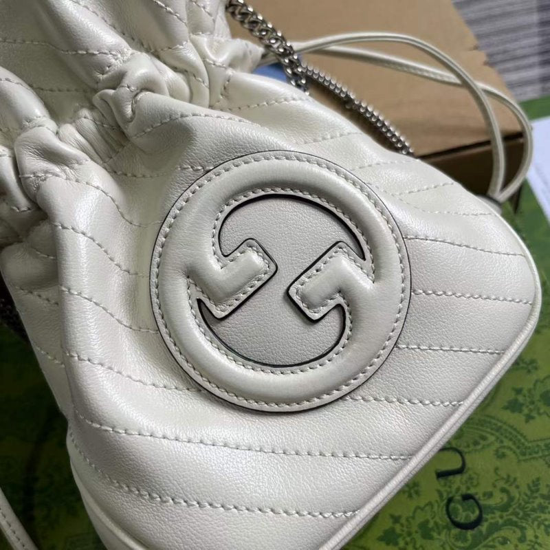 Gucci GG Blondie Bucket Bag WB001304