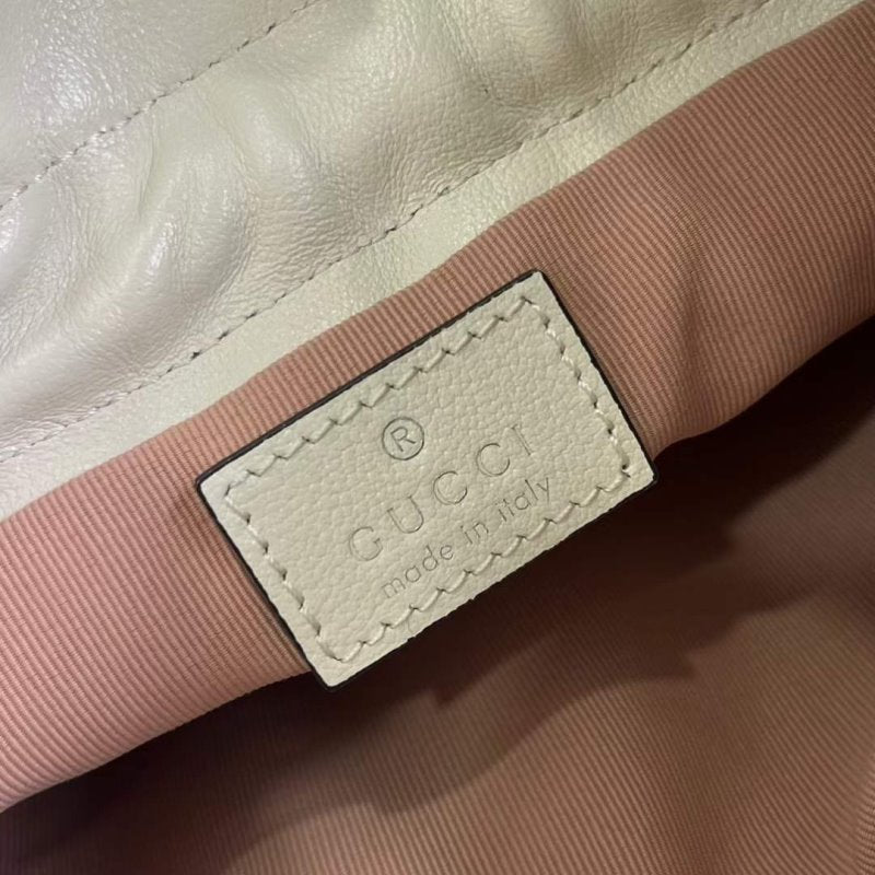 Gucci GG Blondie Bucket Bag WB001304