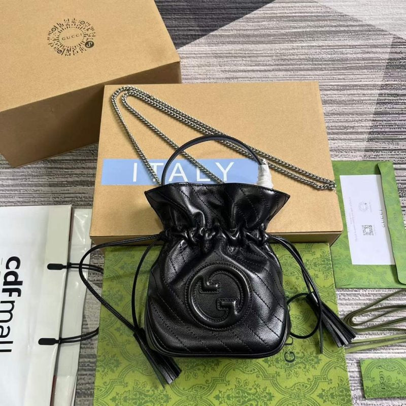 Gucci GG Blondie Bucket Bag WB001305