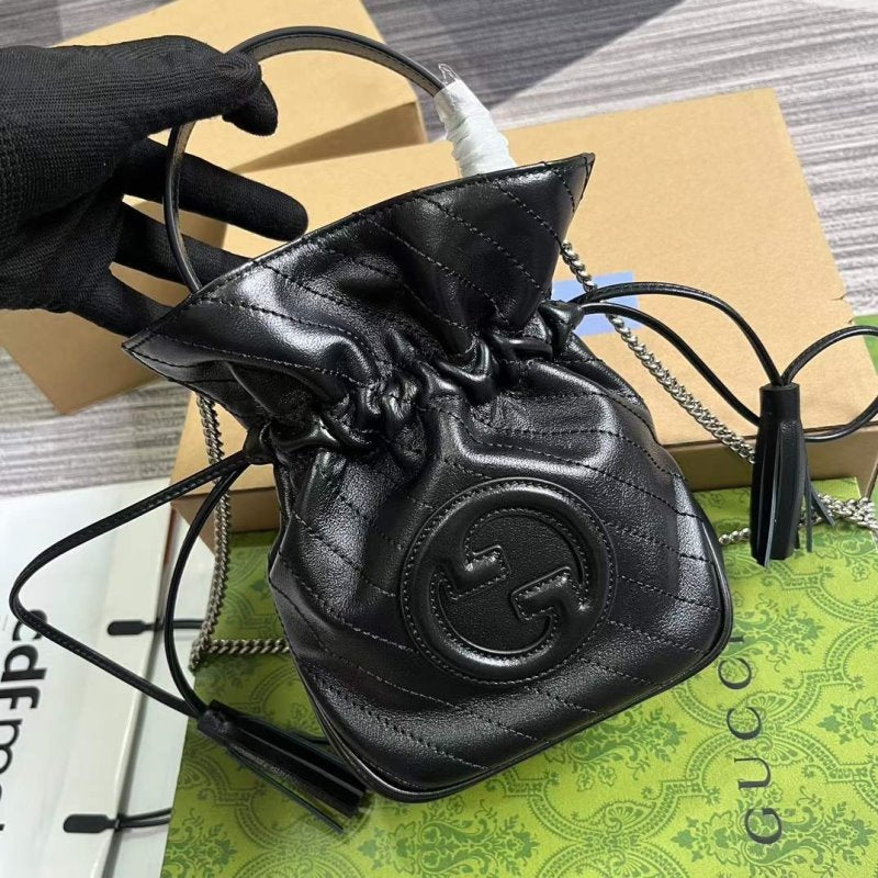 Gucci GG Blondie Bucket Bag WB001305