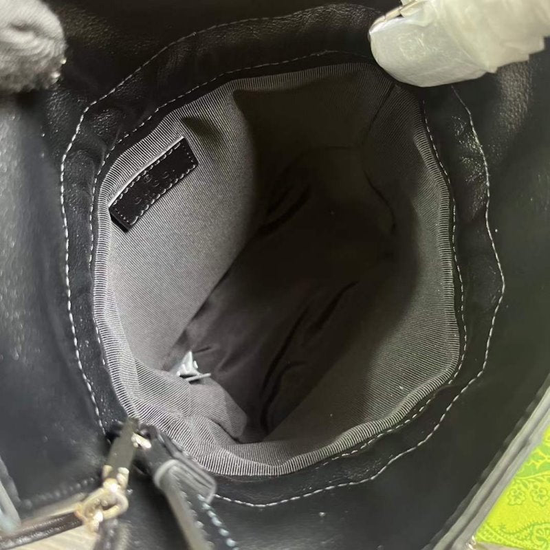 Gucci GG Blondie Bucket Bag WB001305