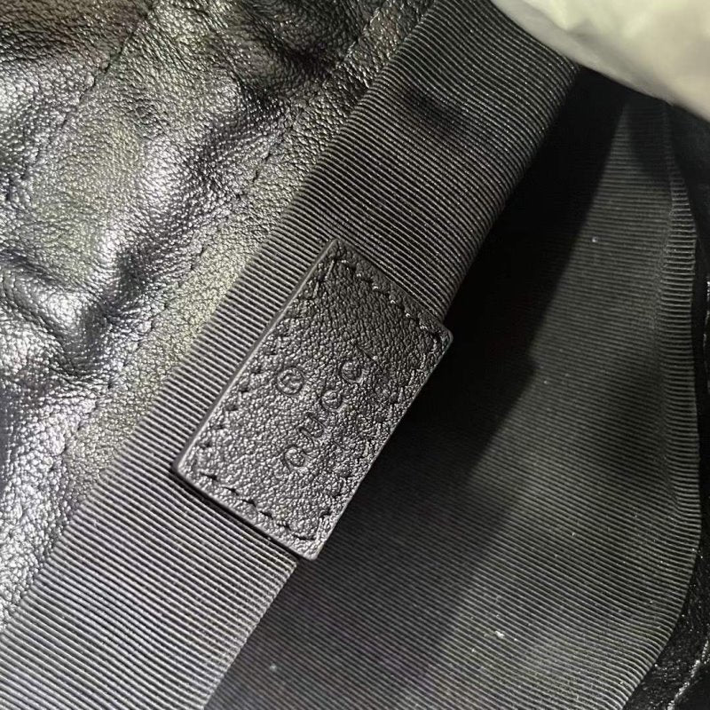 Gucci GG Blondie Bucket Bag WB001305