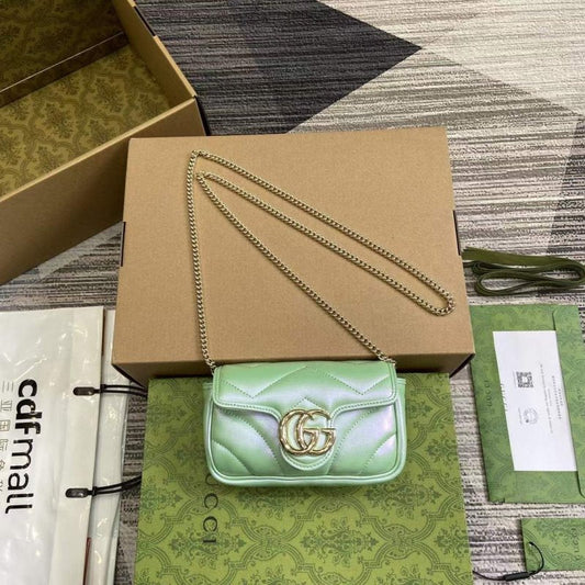 Gucci GG Marmont Shoulder Bag BG02942