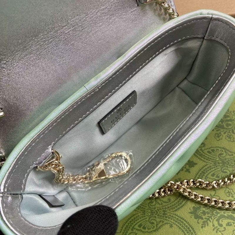 Gucci GG Marmont Shoulder Bag BG02942