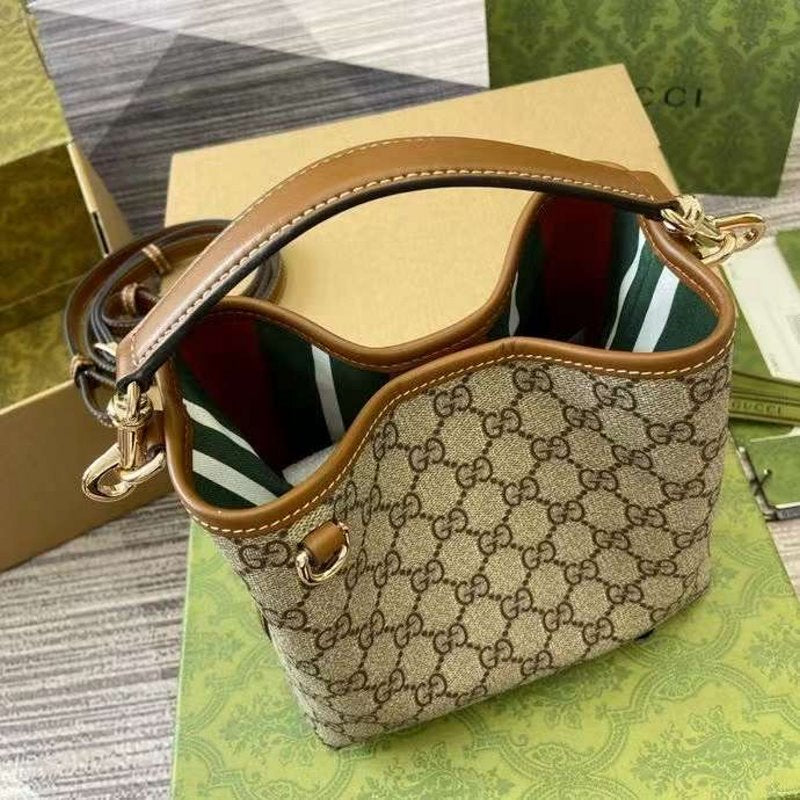 Gucci GG Shoulder Bag BG030595