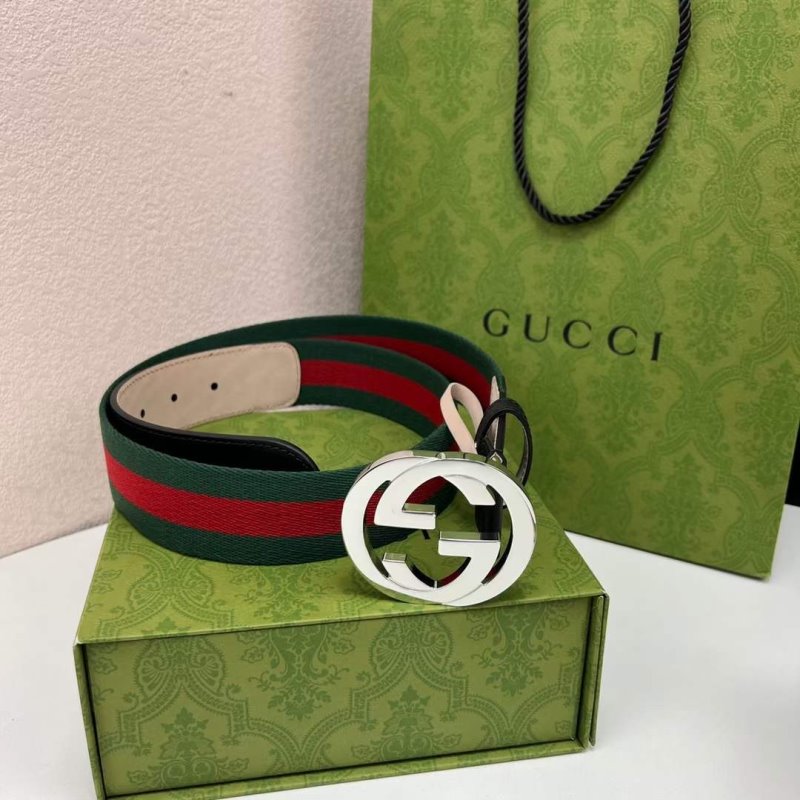 Gucci Leather Stiching Belt WB001054