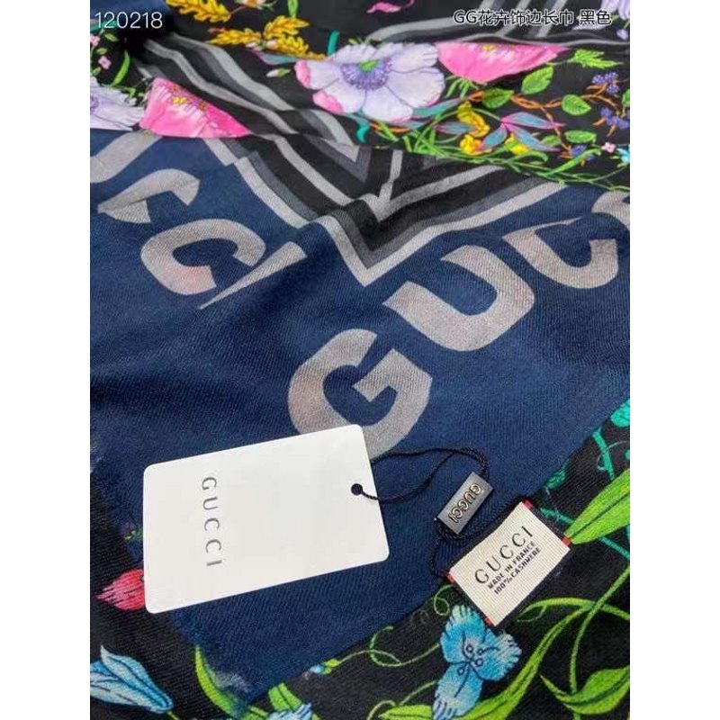 Gucci Polar Wool Scarf SS001239