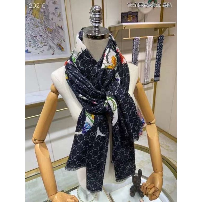 Gucci Polar Wool Scarf SS001244