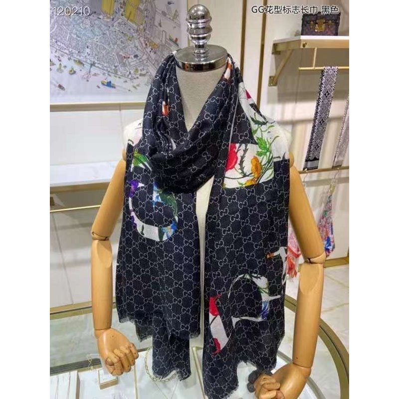 Gucci Polar Wool Scarf SS001244