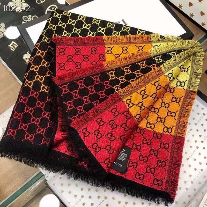 Gucci Rayon and Cotton Scarf SS001061