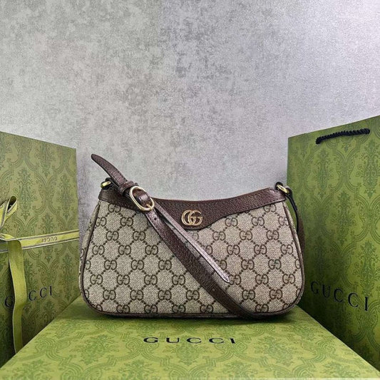 Gucci Underarm Bag BG02251