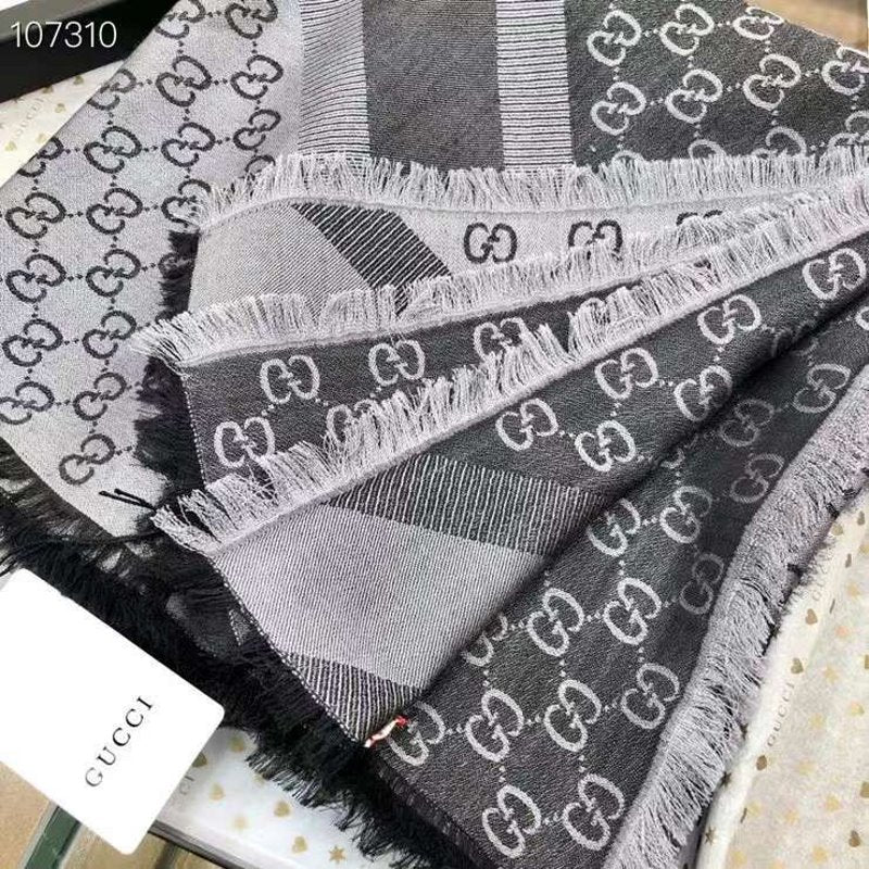 Gucci Wool and Silk Square Scarf SS001065