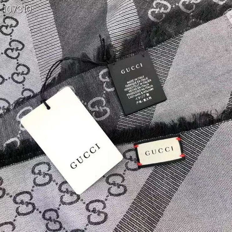 Gucci Wool and Silk Square Scarf SS001065