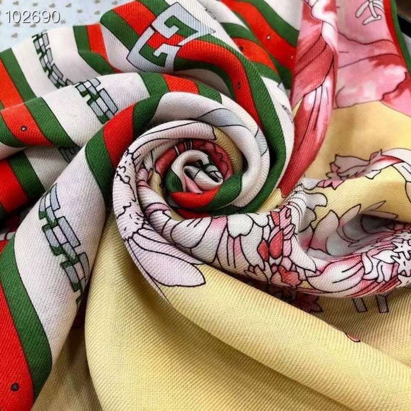 Gucci Wool and Silk Square Scarf SS001074
