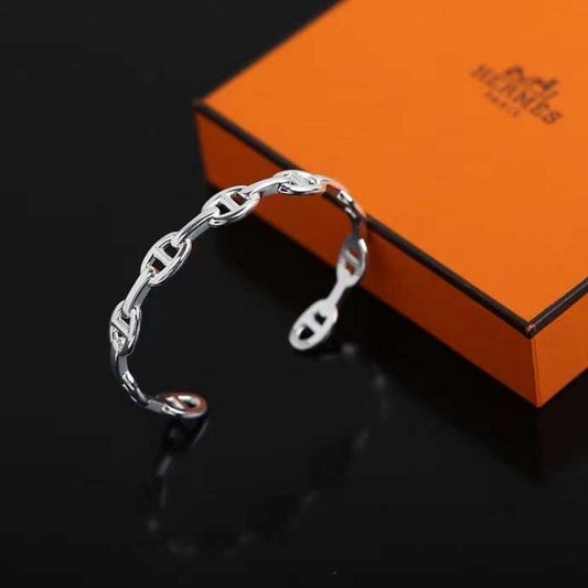 Hermes  Farandole Pig Nose Open Bracelet JWLH0036