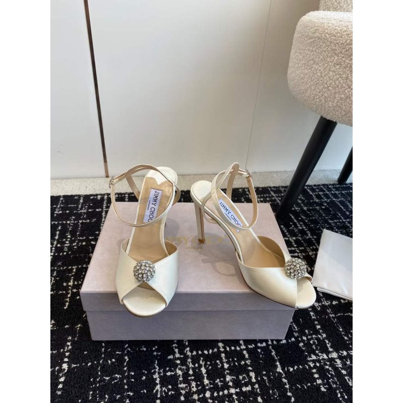 Jimmy Choo Round Toe Sandals SH010371
