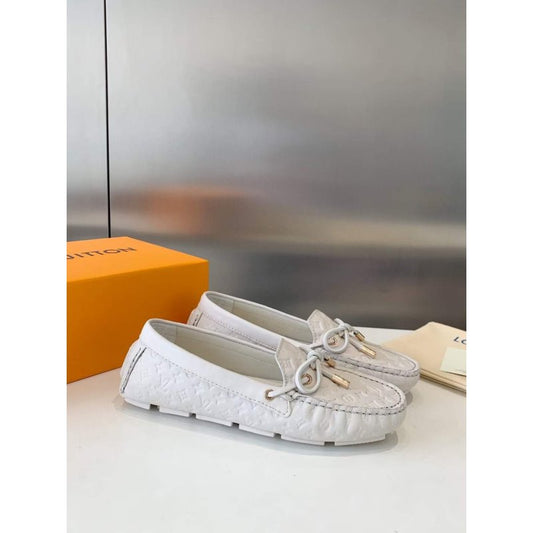 Louis Viutton Butterfly knot Flat Shoes SH010438