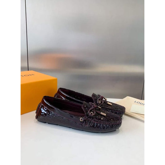 Louis Viutton Butterfly knot Flat Shoes SH010439