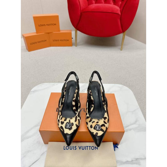 Louis Viutton High Heeled Sandals SH010411