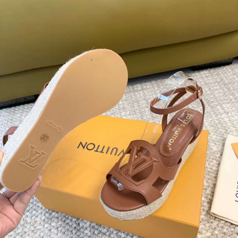 Louis Viutton Hollow Straw Wedge Sandals SH010385