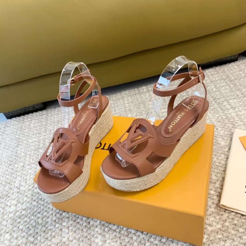Louis Viutton Hollow Straw Wedge Sandals SH010385