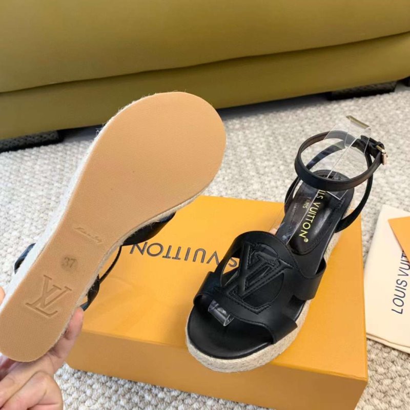 Louis Viutton Hollow Straw Wedge Sandals SH010386