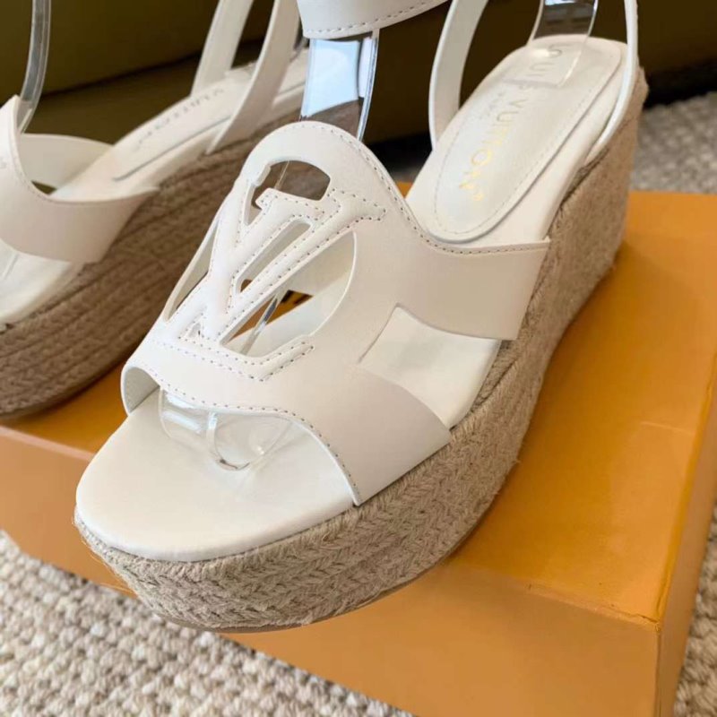 Louis Viutton Hollow Straw Wedge Sandals SH010387