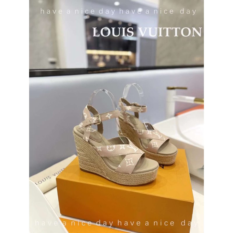 Louis Viutton Hollow Straw Wedge Sandals SH010389