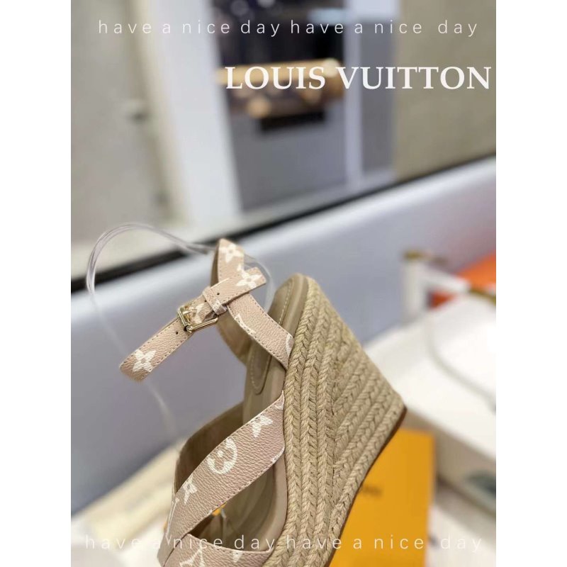 Louis Viutton Hollow Straw Wedge Sandals SH010389