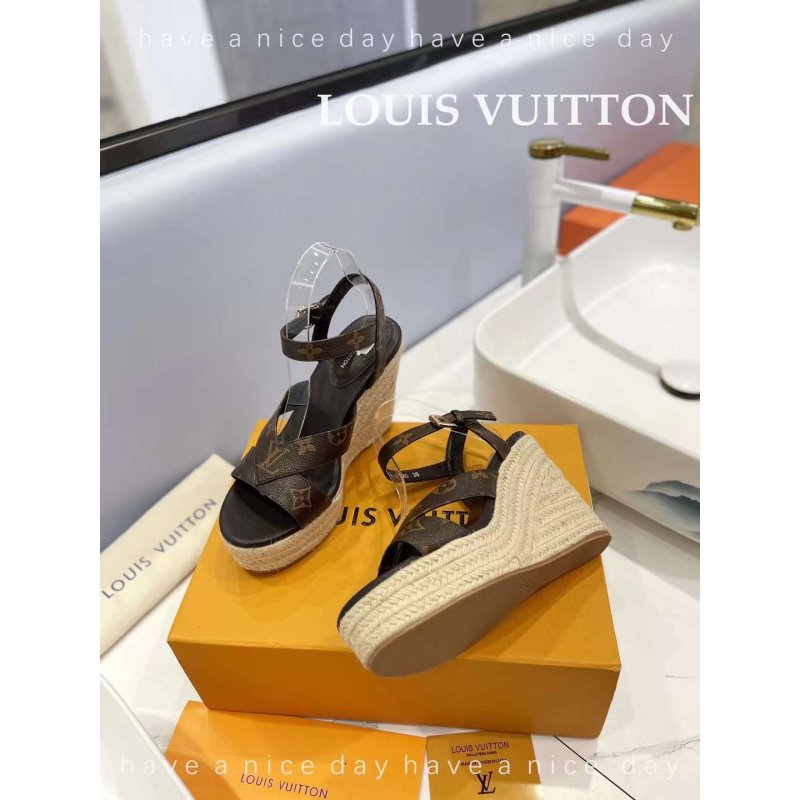 Louis Viutton Hollow Straw Wedge Sandals SH010390
